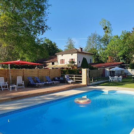Luxury Safari Tents At Moulin Du Pommier Glamping & Camping Saulgond Exterior photo