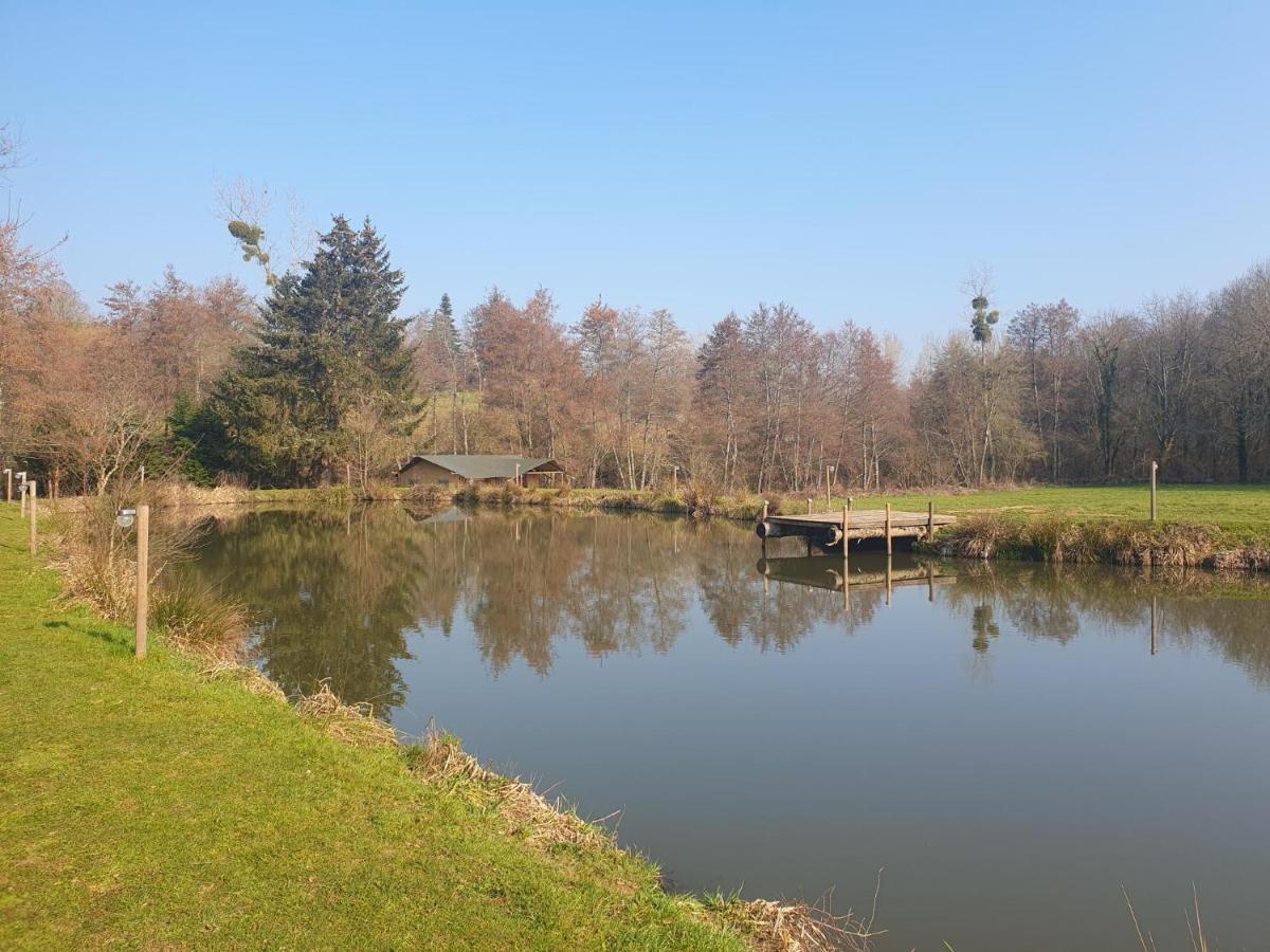 Luxury Safari Tents At Moulin Du Pommier Glamping & Camping Saulgond Exterior photo