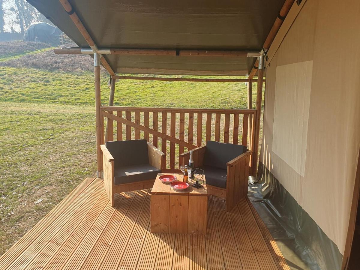 Luxury Safari Tents At Moulin Du Pommier Glamping & Camping Saulgond Exterior photo