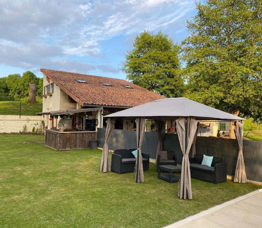 Luxury Safari Tents At Moulin Du Pommier Glamping & Camping Saulgond Exterior photo